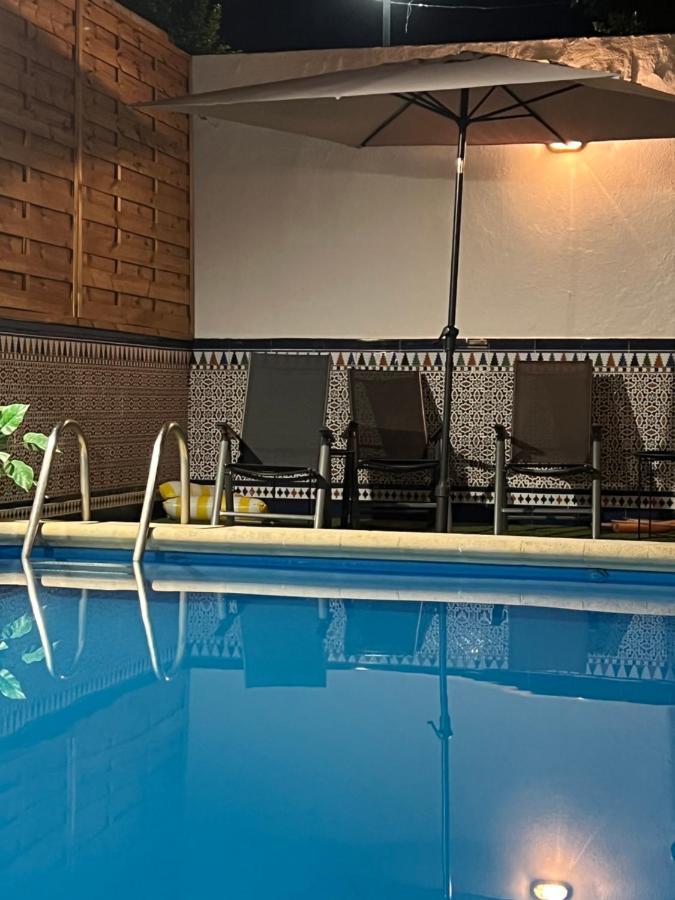 Casa Grande En Cordoba, Pueblo De La Victoria , 6 Dormitorios Bagian luar foto