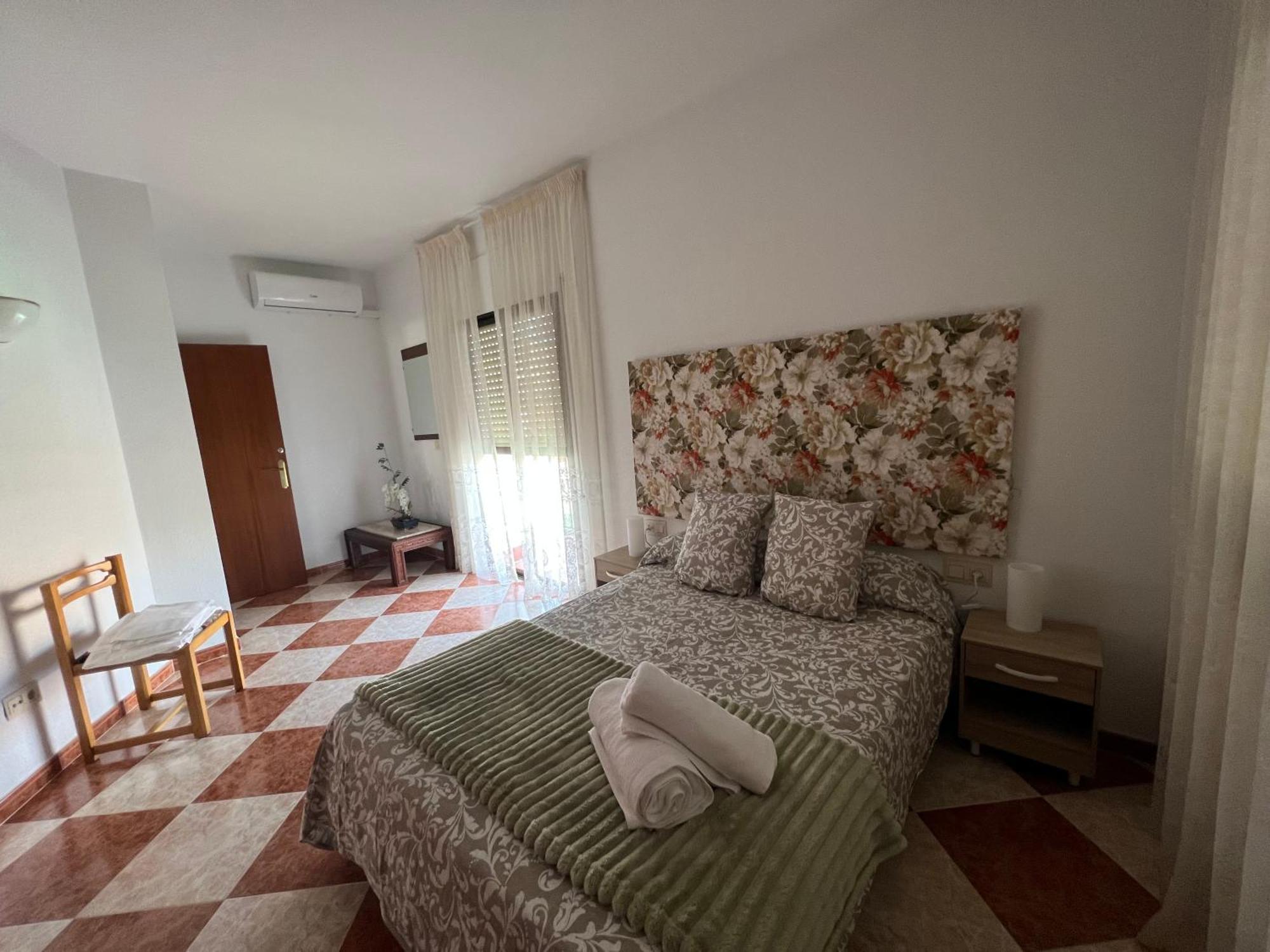 Casa Grande En Cordoba, Pueblo De La Victoria , 6 Dormitorios Bagian luar foto